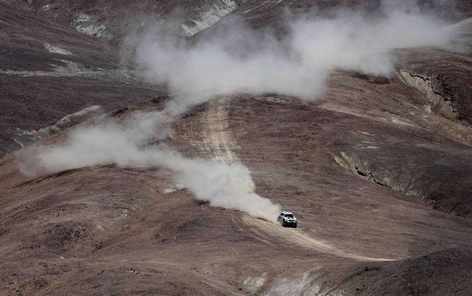 La Mini guidata da Al Attiyah affronta il deserto dell&#39;Atacama (AFP)